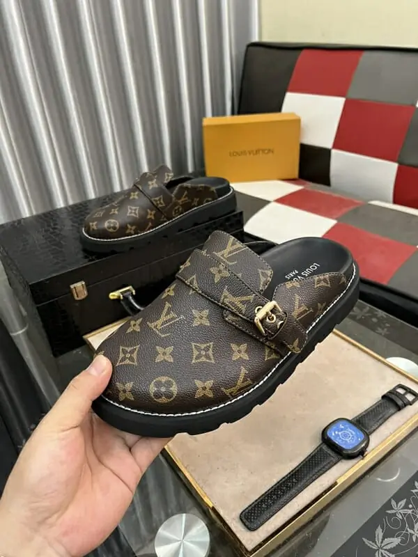 louis vuitton chaussons pour homme s_12204a33